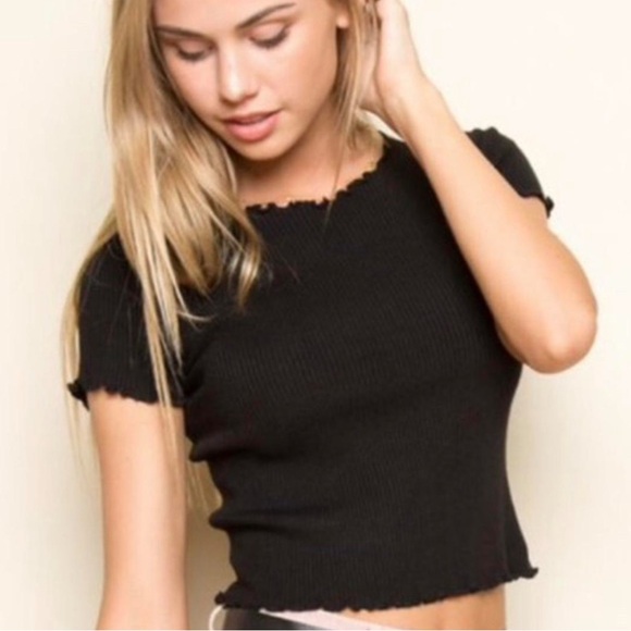 Brandy Melville Ruffle Top - Picture 2 of 2